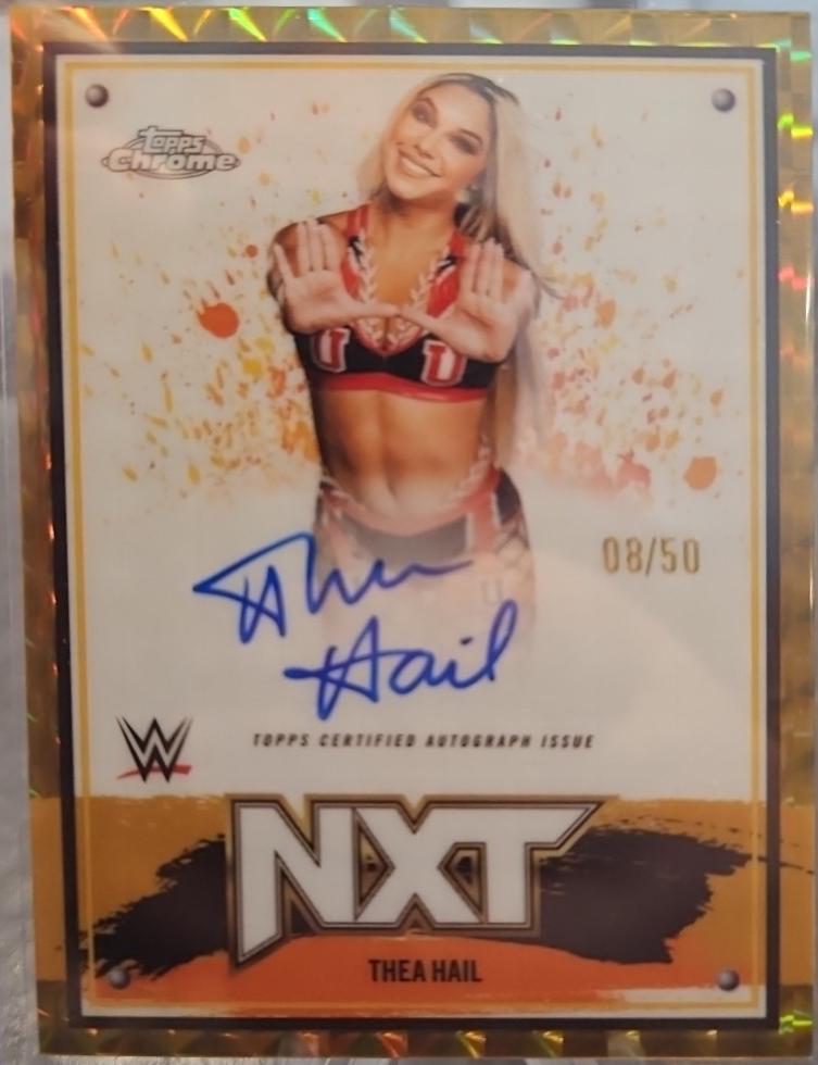 Thea Hail [Gold Refractor] #NXT-THL