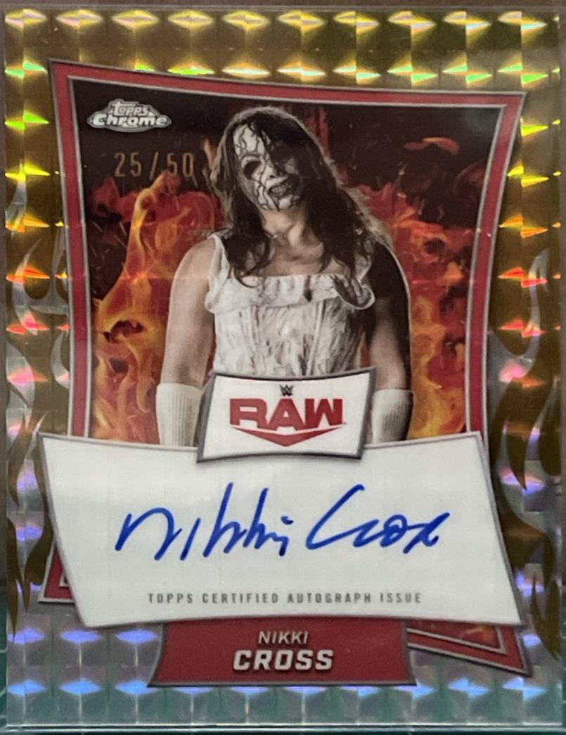 Nikki Cross [Gold Geometric Refractor] #RBA-NIK
