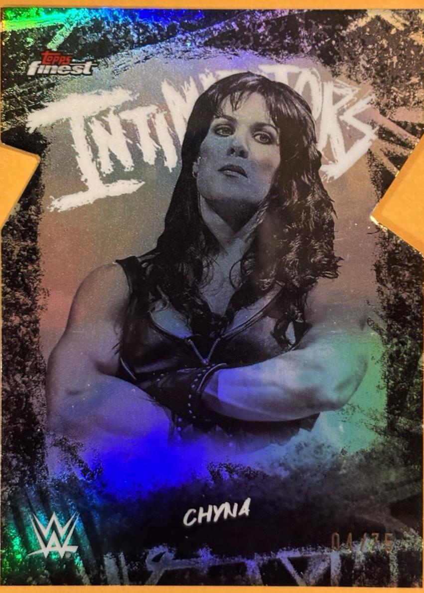 Chyna [Die-Cut Refractor] #INT-CN