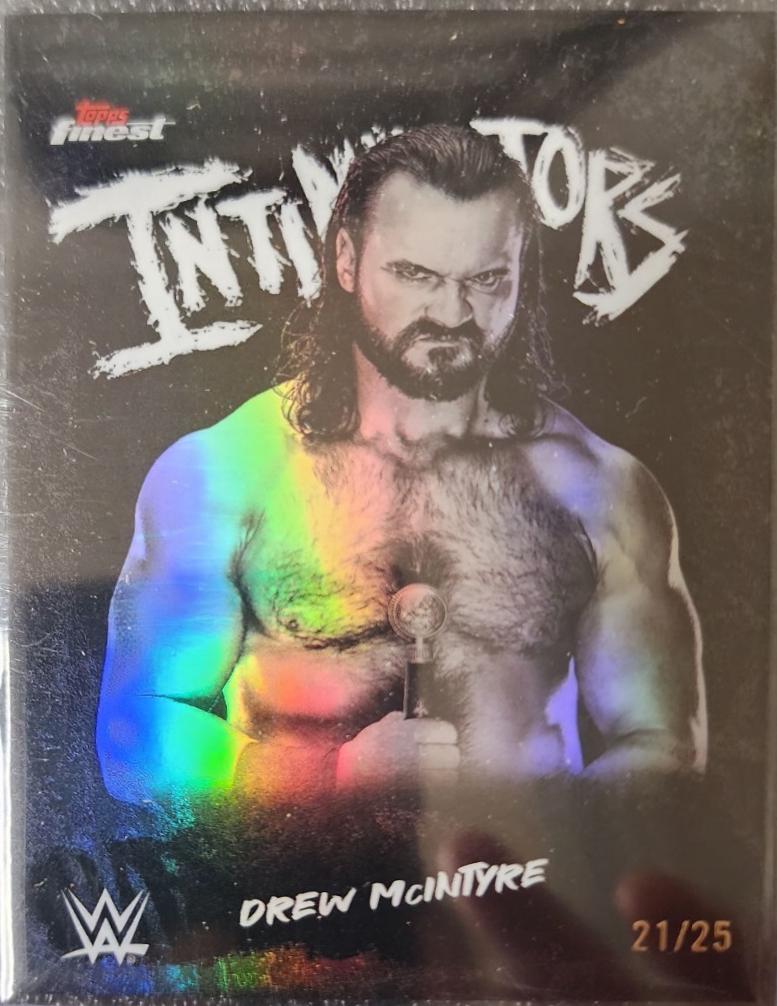 Drew McIntyre [Black Refractor] #INT-DW