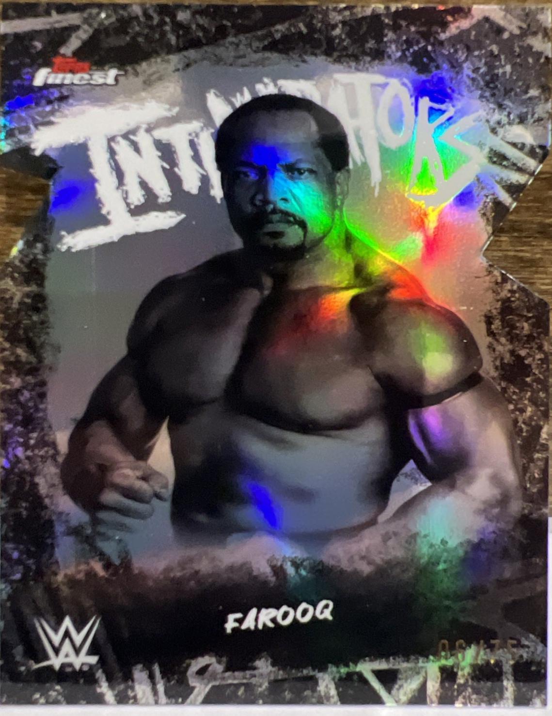 Farooq [Die-Cut Refractor] #INT-FQ