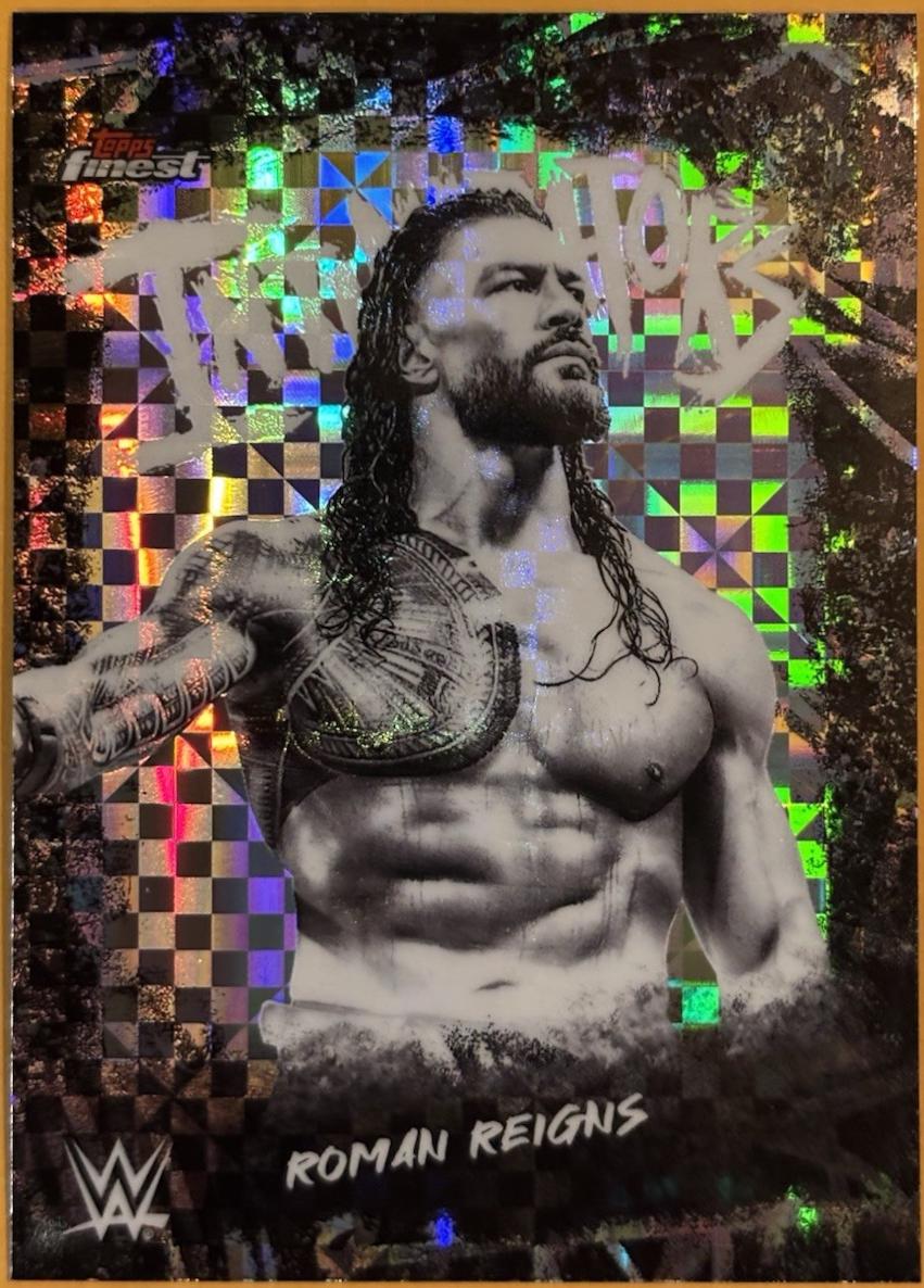 Roman Reigns [Checkerboard Refractor] #INT-RM