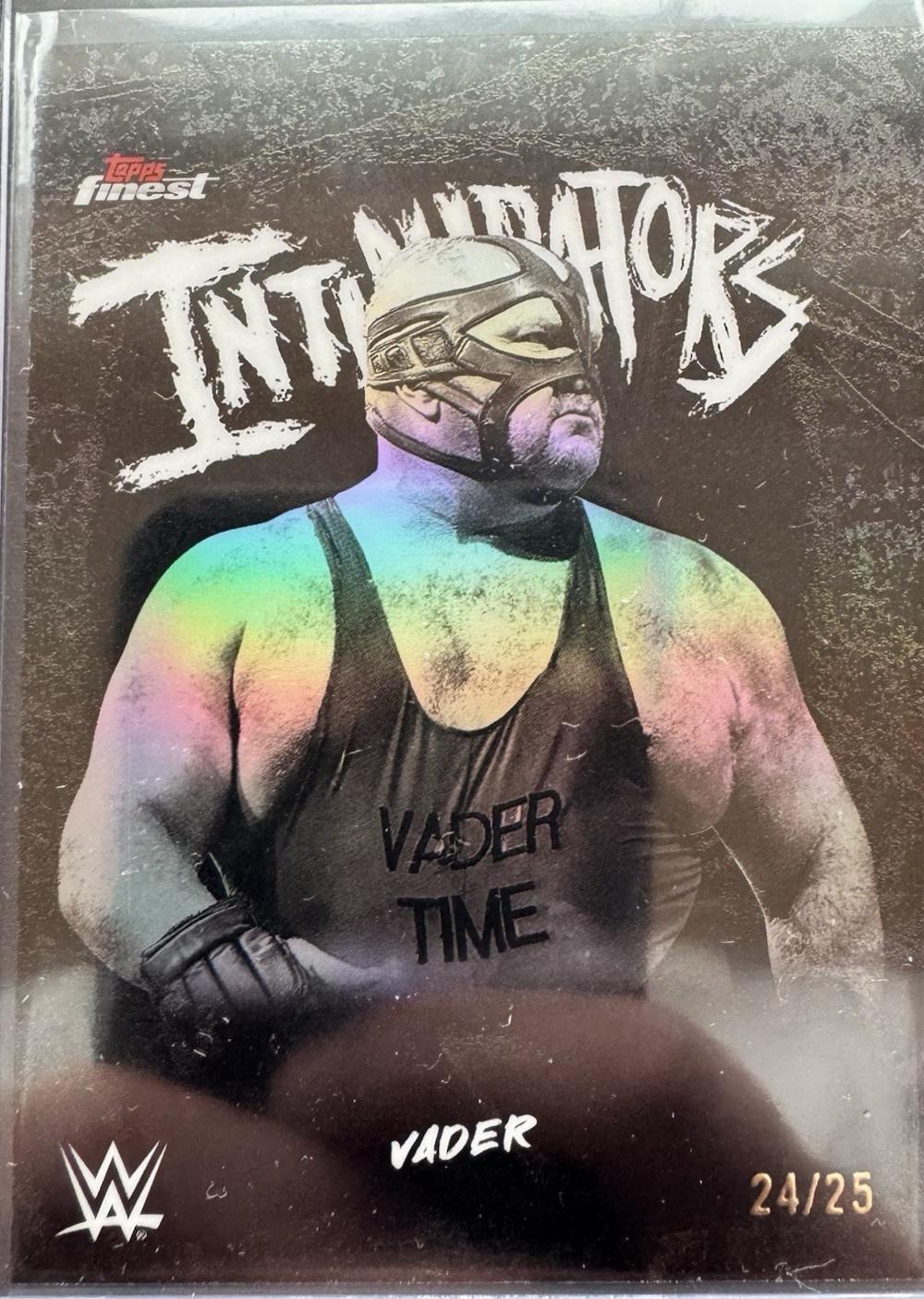 Vader [Black Refractor] #INT-VD
