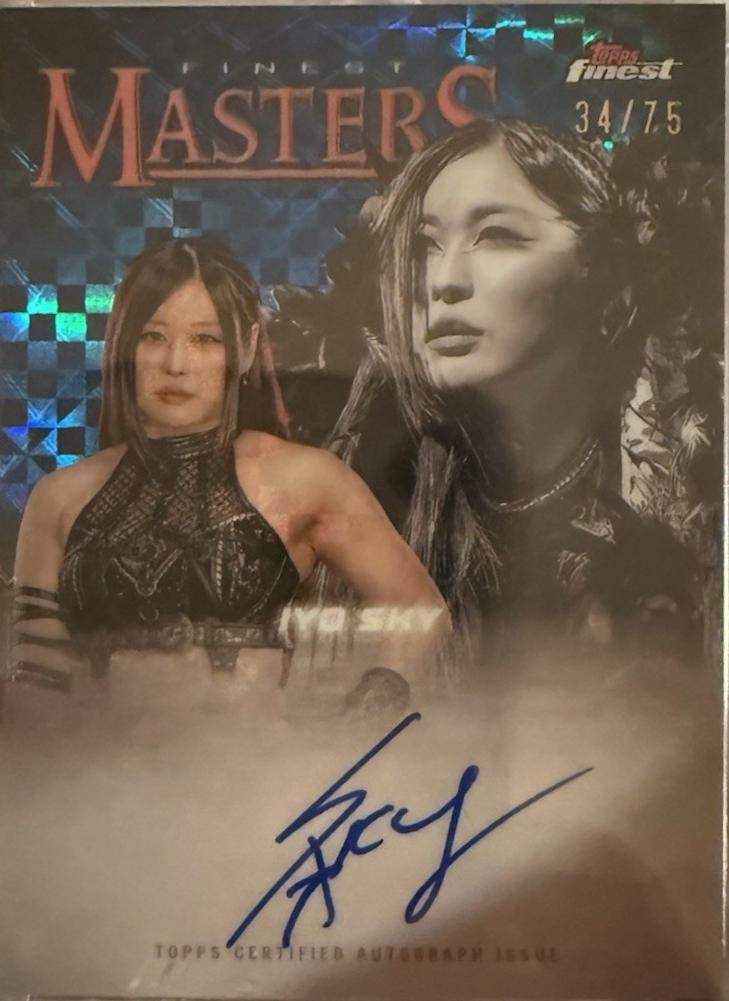 Iyo Sky [Blue Checkerboard Refractor] #FM-IYO