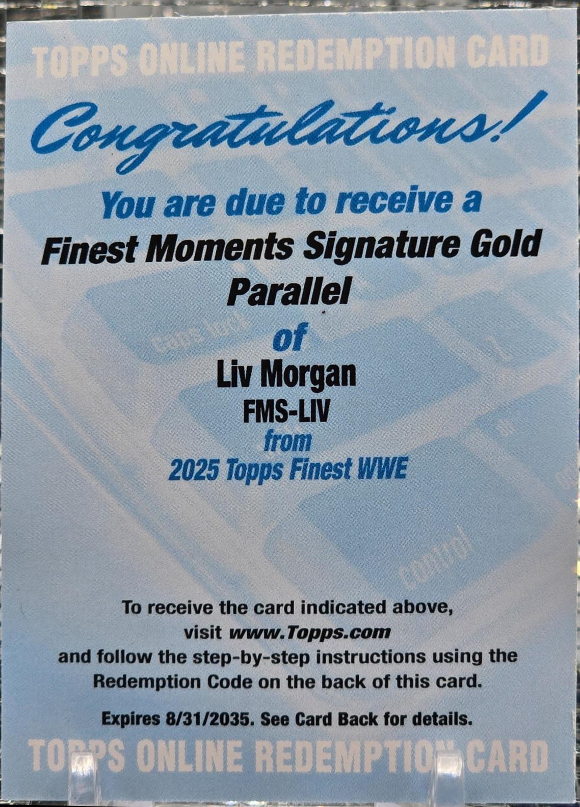 Liv Morgan [Gold Refractor] #FMS-LIV