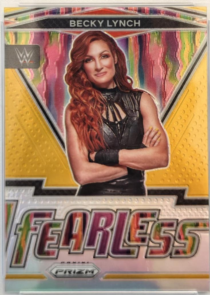 Becky Lynch [Gold Prizm] #25