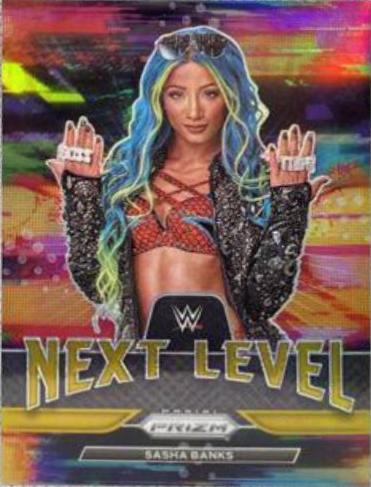 Sasha Banks [Gold Prizm] #16