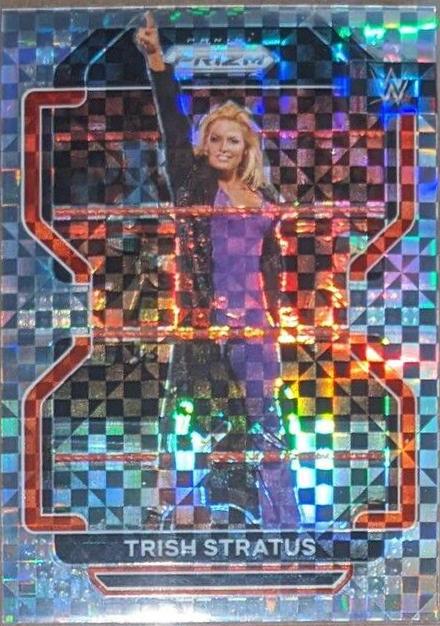 Trish Stratus [Lucky Envelopes Prizm] #197