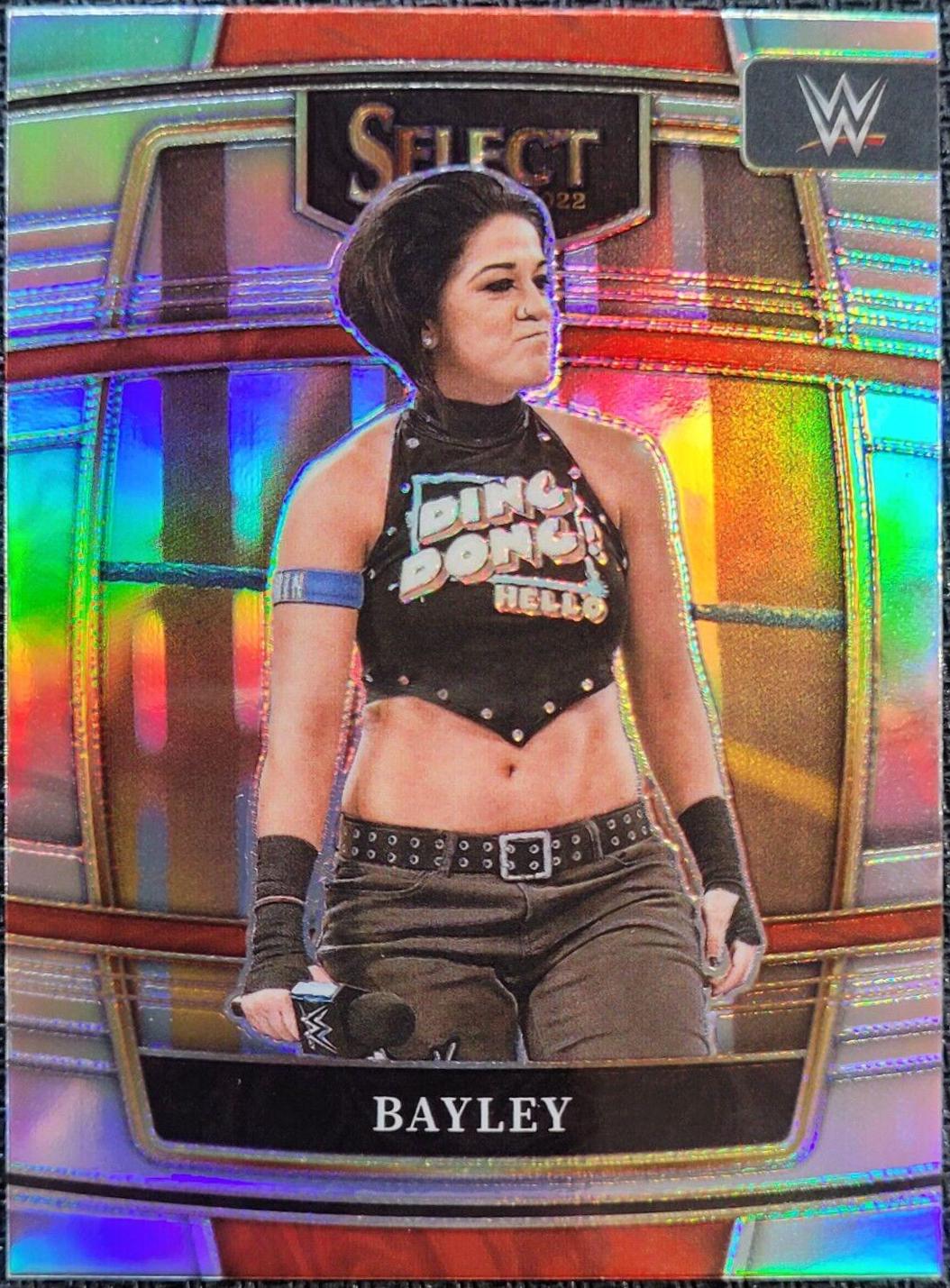 Bayley [Silver Prizm] #80