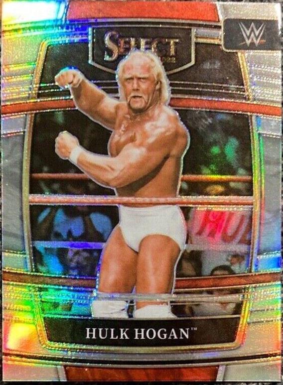 Hulk Hogan [Silver Prizm] #69
