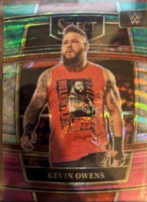Kevin Owens [Tri Color Prizm] #32