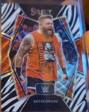Kevin Owens [Zebra Prizm] #106