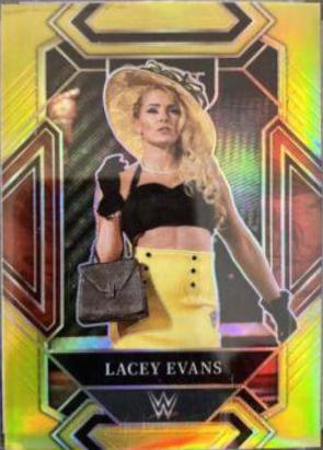 Lacey Evans [Gold Prizm] #372