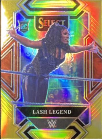Lash Legend [Gold Prizm] #382