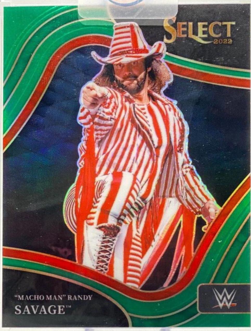 Macho Man Randy Savage [Green Prizm] #211