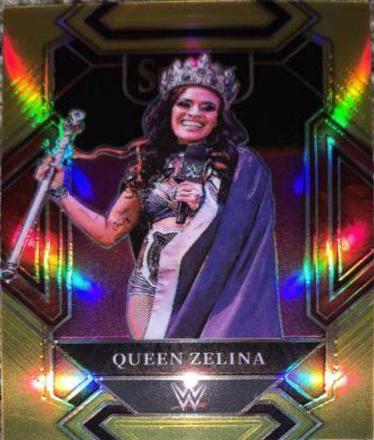 Queen Zelina [Gold Prizm] #375