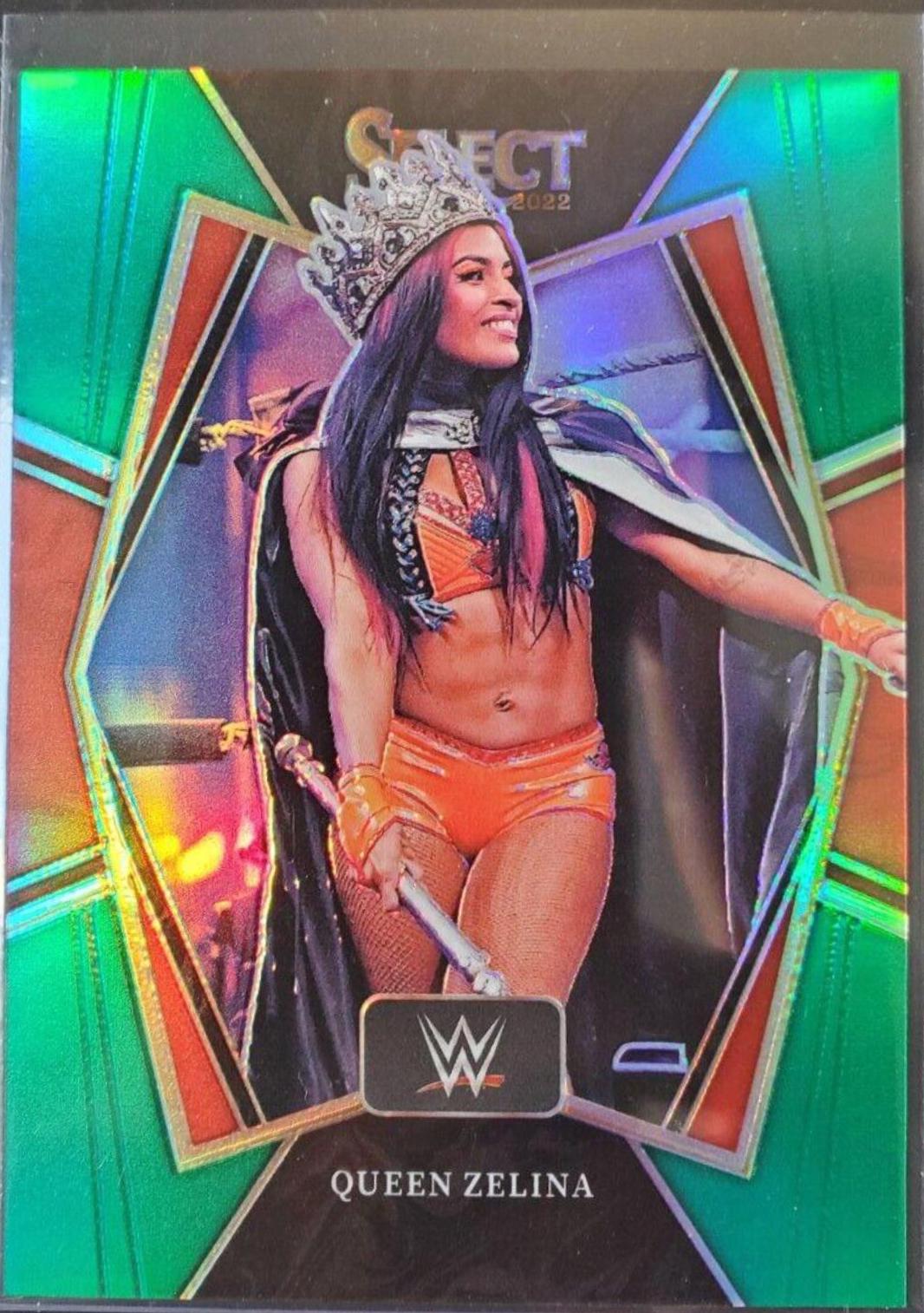 Queen Zelina [Green Prizm] #375