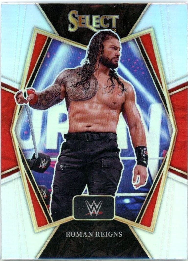 Roman Reigns [Silver Prizm] #160