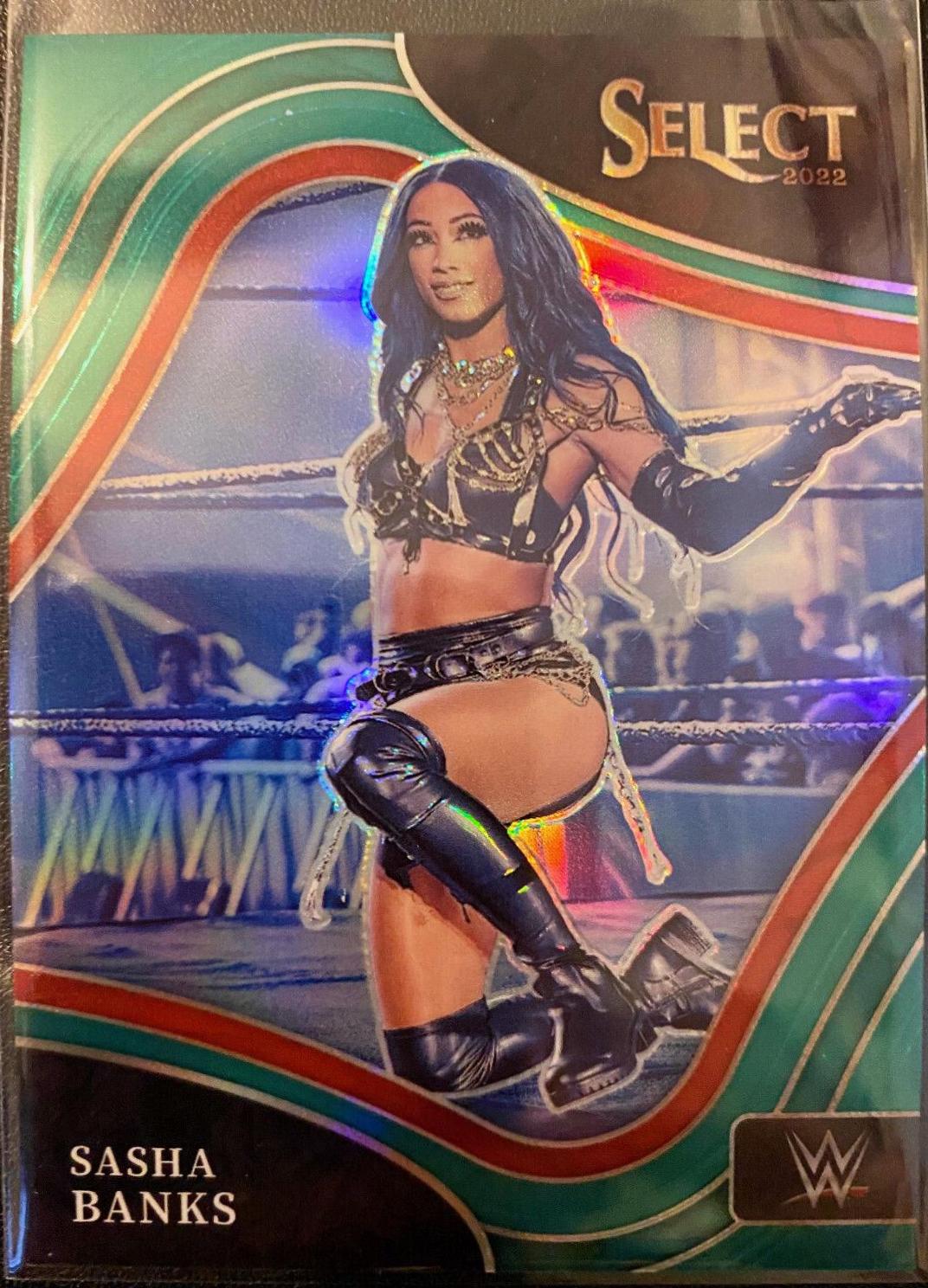 Sasha Banks [Green Prizm] #285