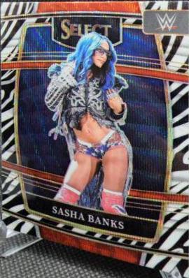 Sasha Banks [Zebra Prizm] #86