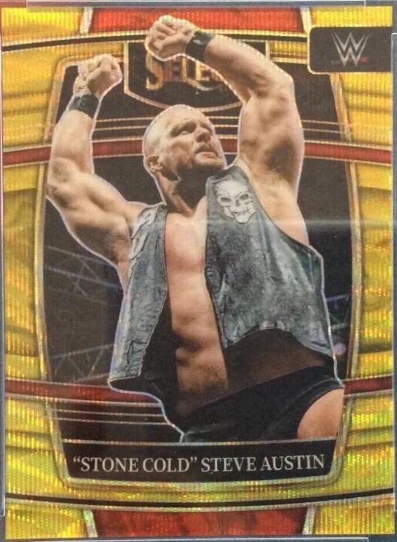 Stone Cold Steve Austin [Gold Prizm] #55