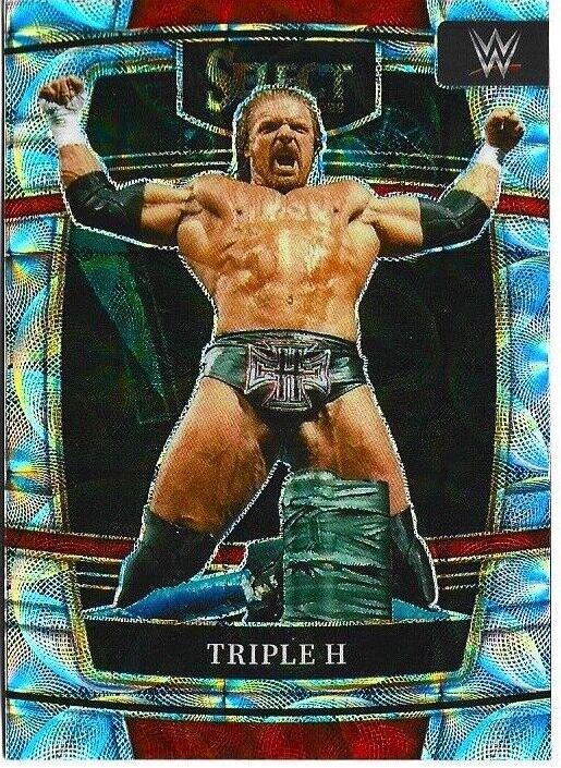 Triple H [Scope Prizm] #40