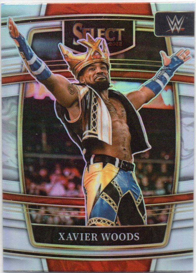 Xavier Woods [Silver Prizm] #42