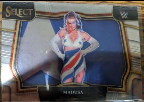 Madusa #300