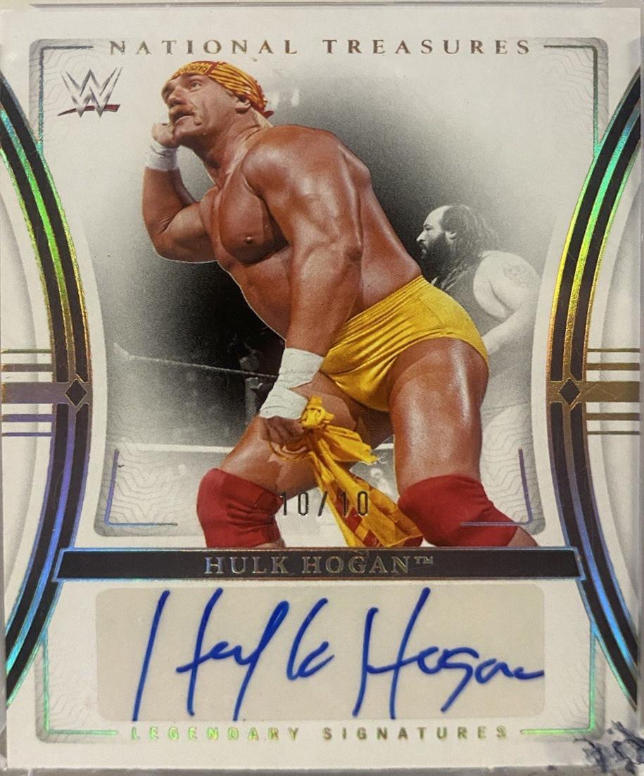 Hulk Hogan [Holo Gold] #37