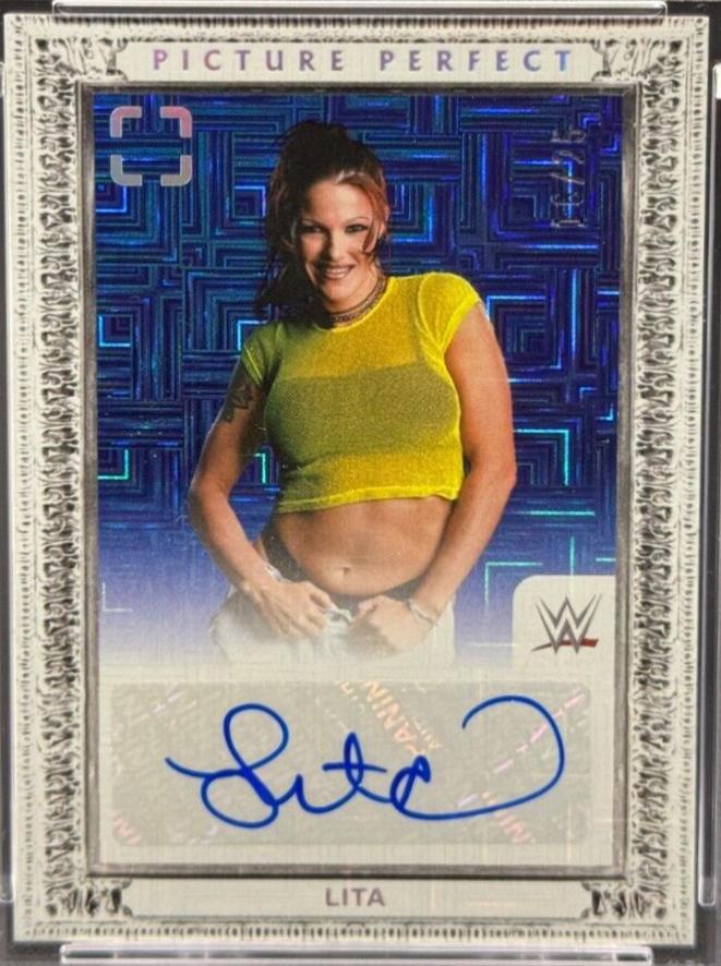 Lita [Maze] #24