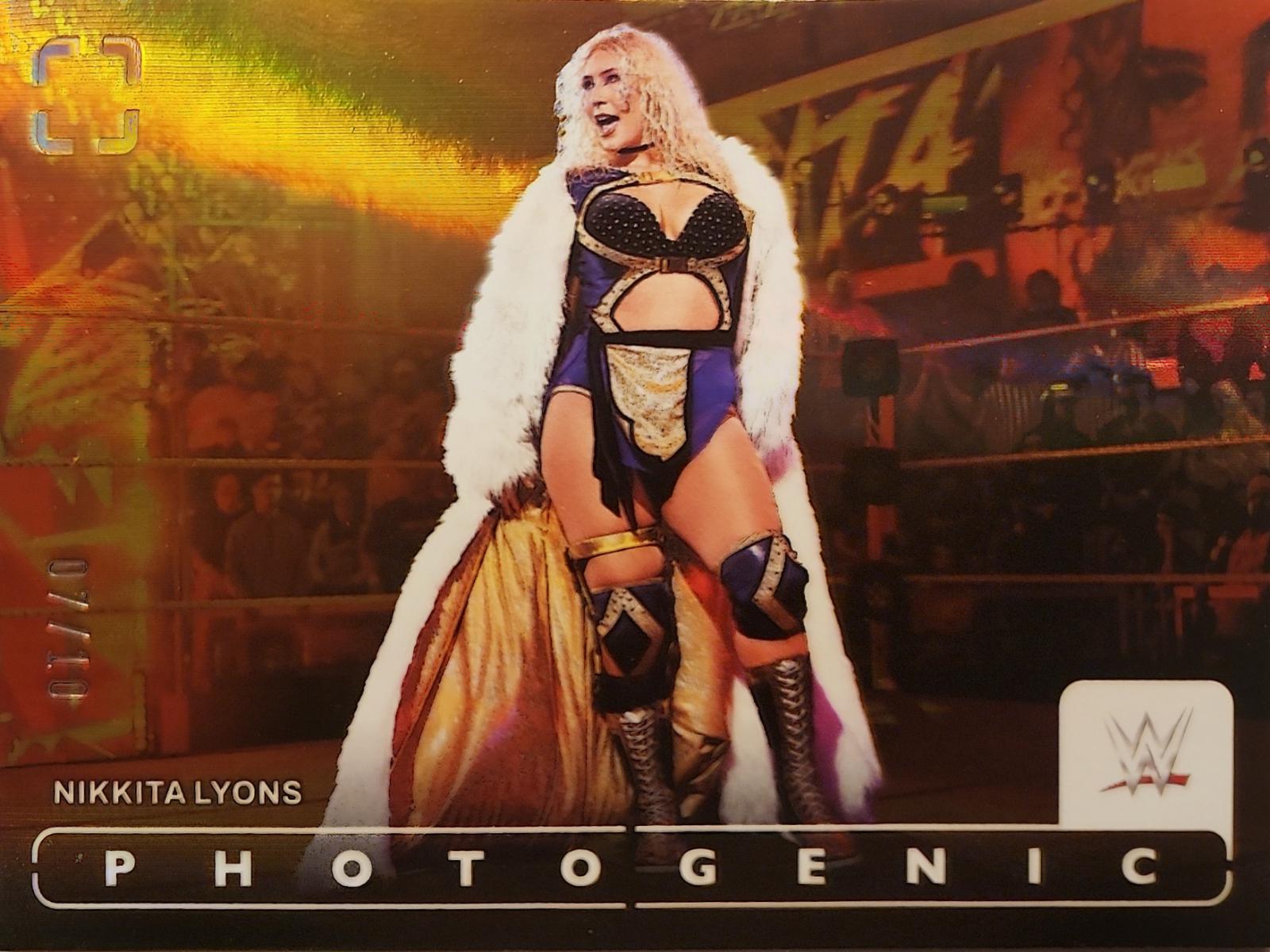 Nikkita Lyons [Gold] #89