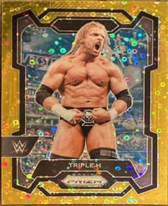 Triple H [Under Card Gold] #135