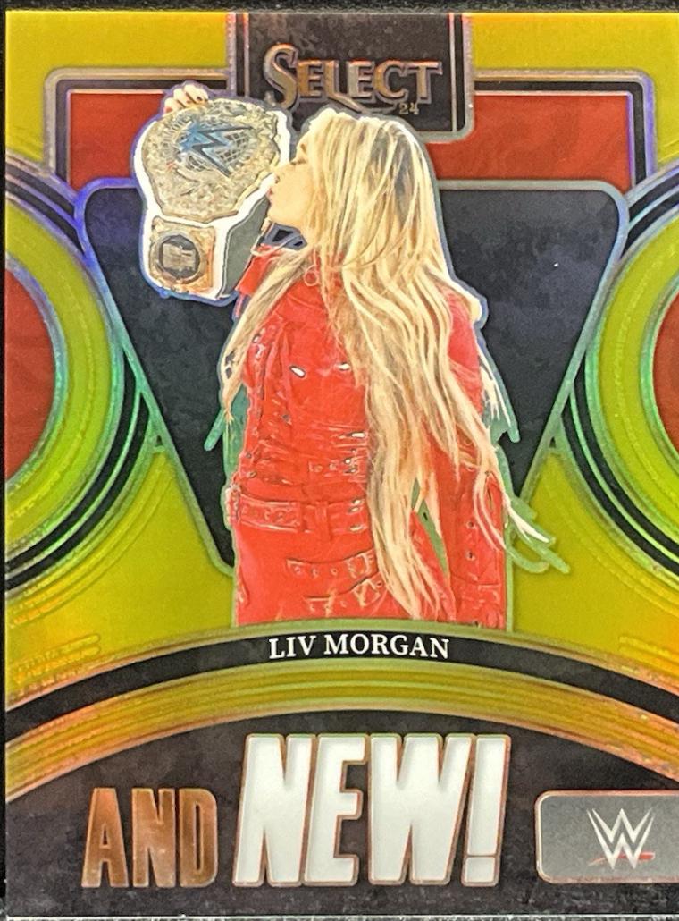 Liv Morgan [Gold Prizm] #1
