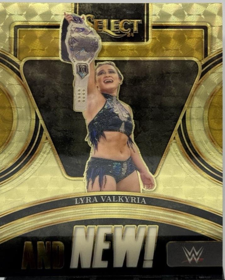 Lyra Valkyria [Gold Vinyl Prizm] #4