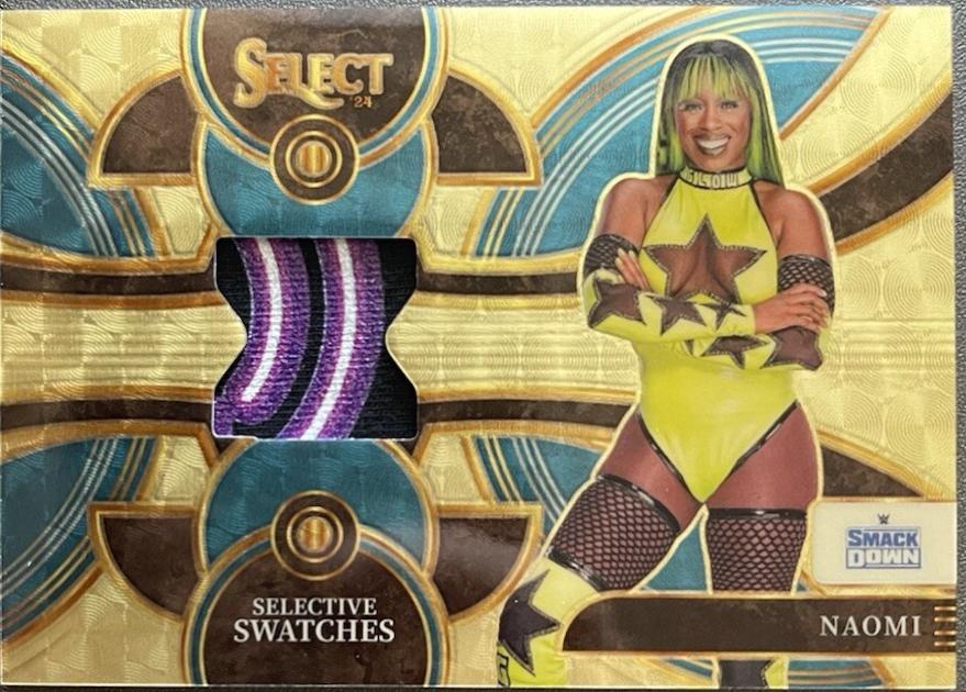 Naomi [Gold Vinyl Prizm] #SW-NOM