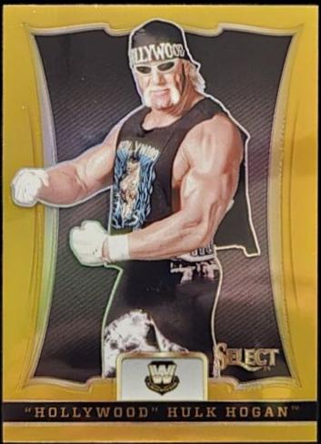 Hollywood Hulk Hogan [Gold Prizm] #24