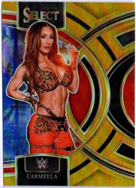 Carmella [Gold Prizm] #105