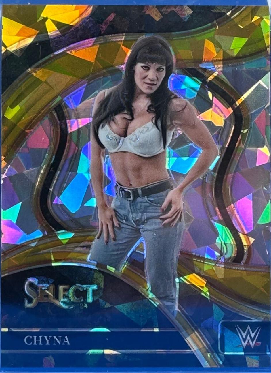 Chyna [Ice Gold Prizm] #202