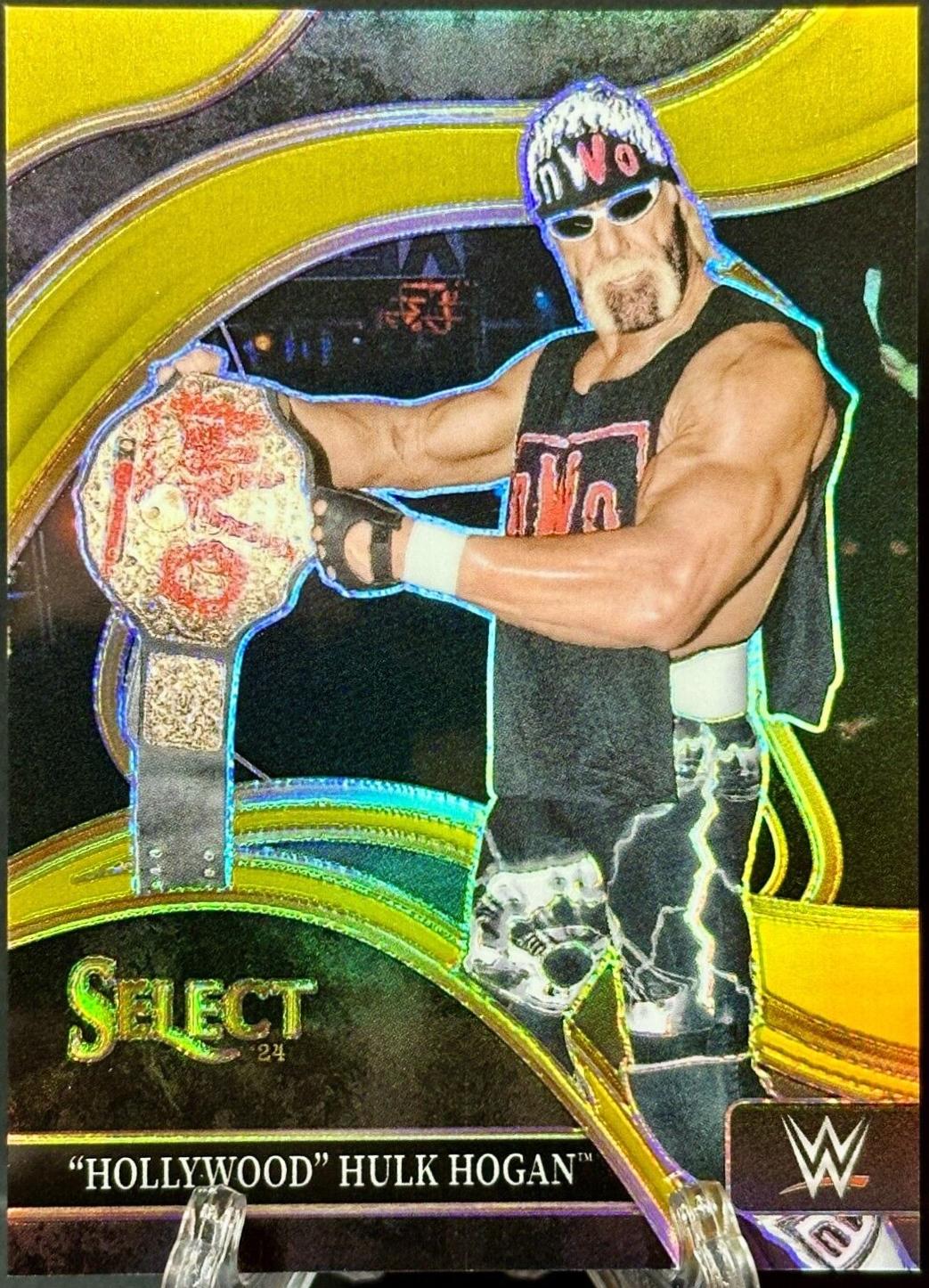 Hollywood Hulk Hogan [Gold Prizm] #254