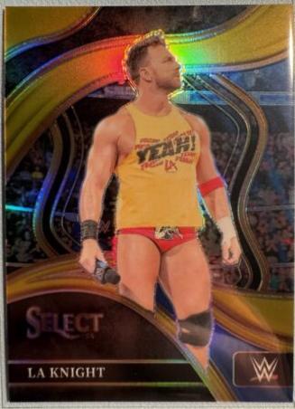 LA Knight [Gold Prizm] #257