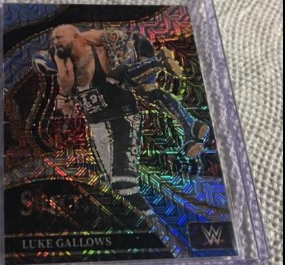 Luke Gallows [Mojo Prizm FOTL] #297