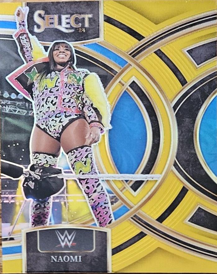 Naomi [Gold Prizm] #122