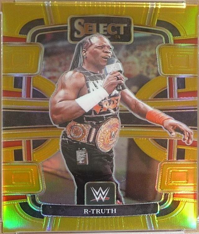 R-Truth [Gold Prizm] #42