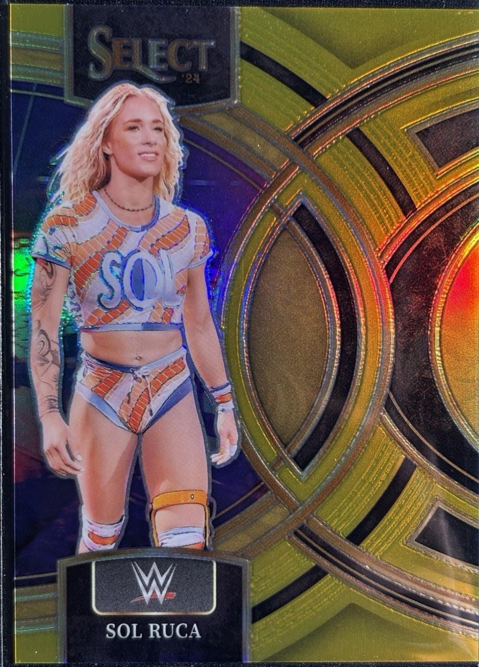 Sol Ruca [Gold Prizm] #106