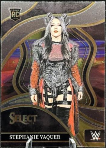 Stephanie Vaquer [Silver Prizm] #215