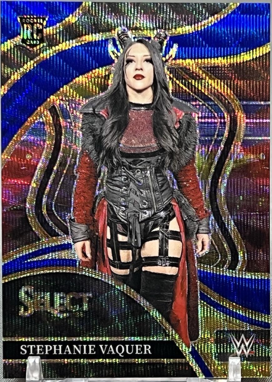 Stephanie Vaquer [Wave Blue Prizm] #215