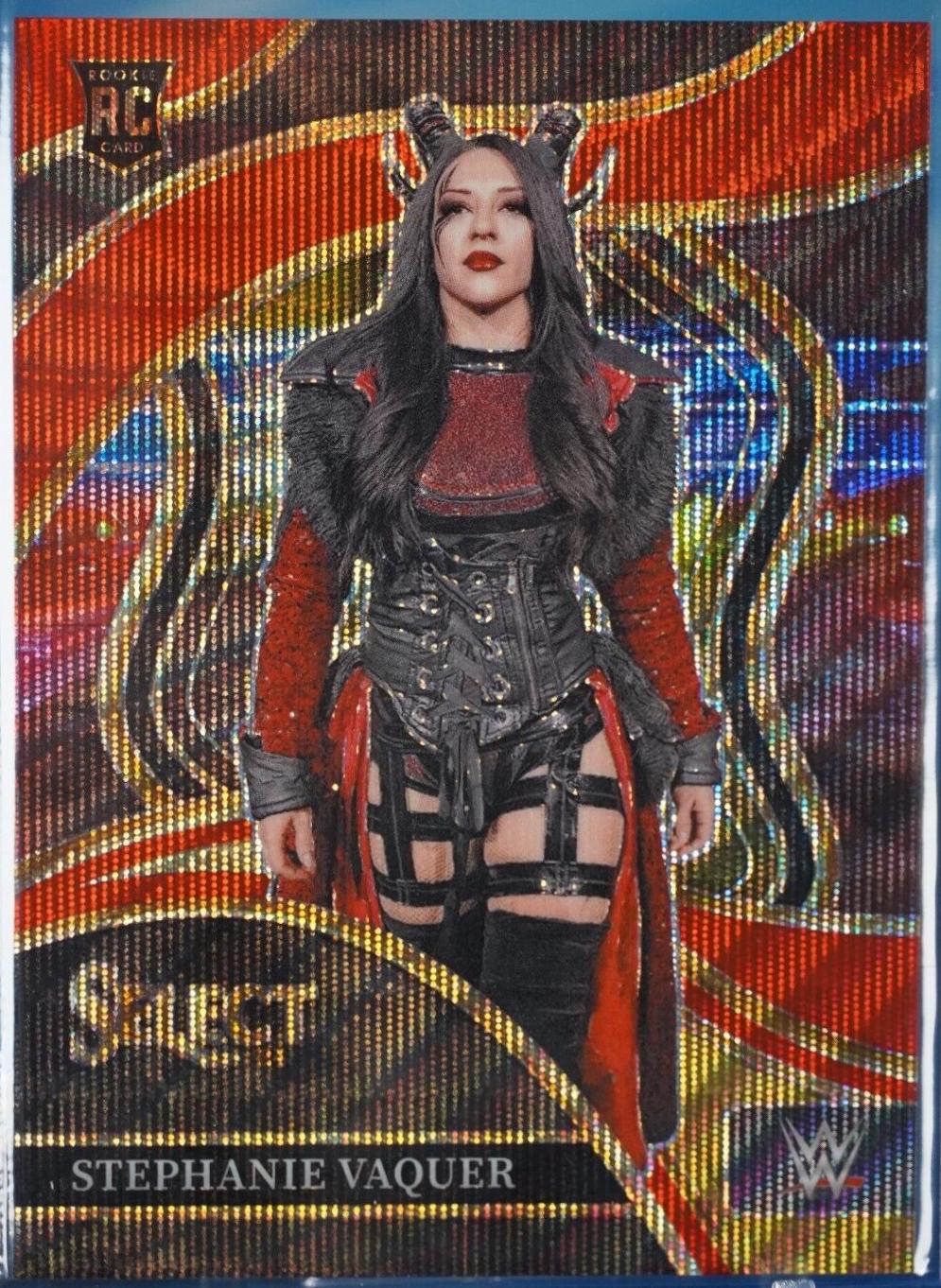 Stephanie Vaquer [Wave Red Prizm] #215