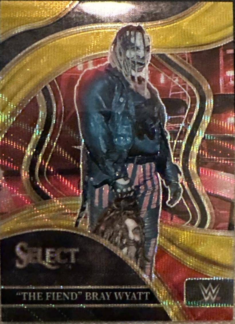 The Fiend Bray Wyatt [Wave Gold Prizm] #230