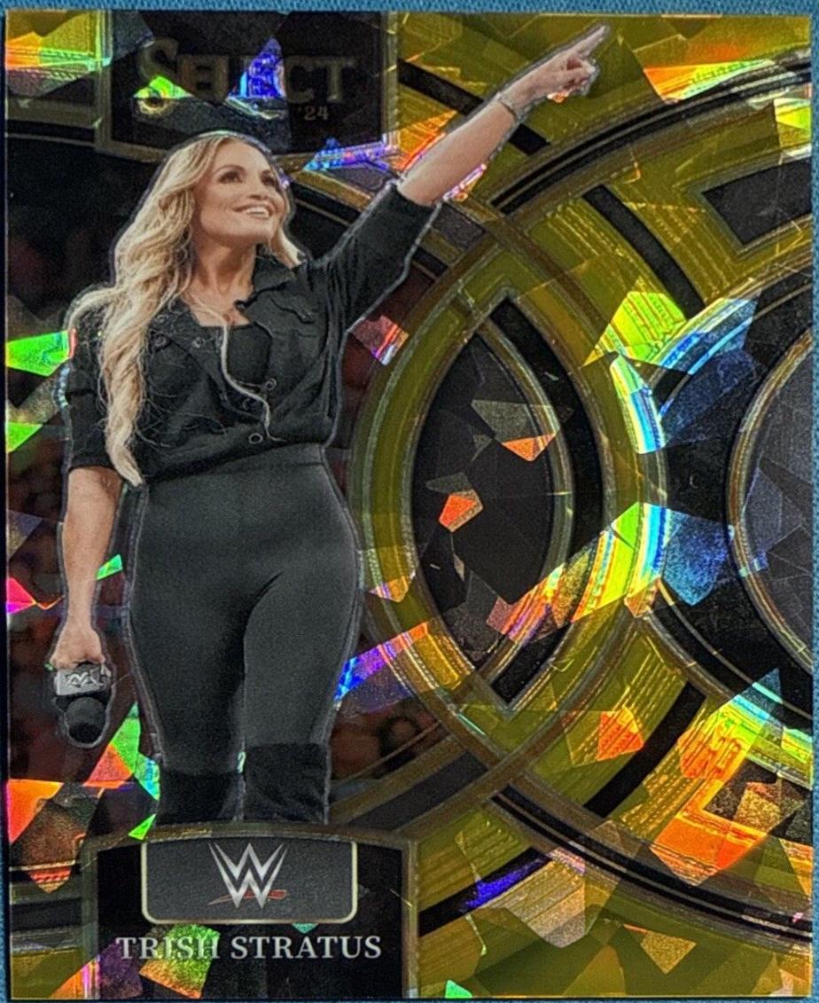 Trish Stratus [Ice Gold Prizm] #128