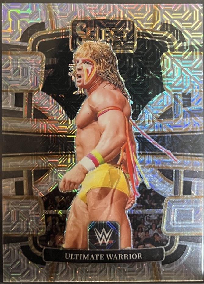 Ultimate Warrior [Mojo Prizm FOTL] #7